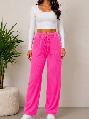 9009-neonpembe